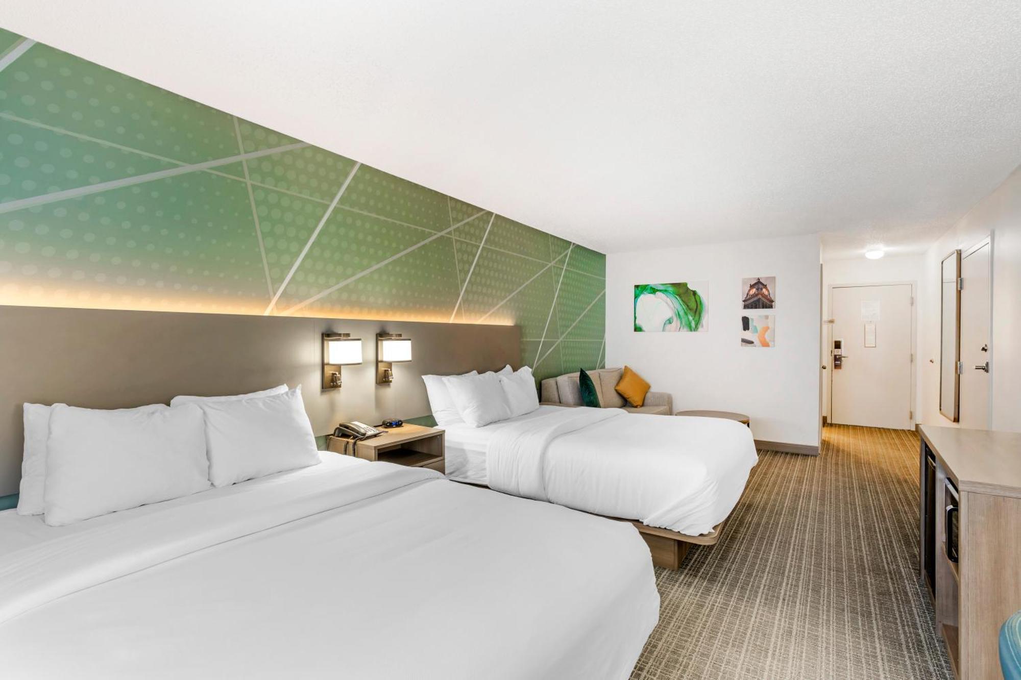 Comfort & Airport Fair & Expo 3*